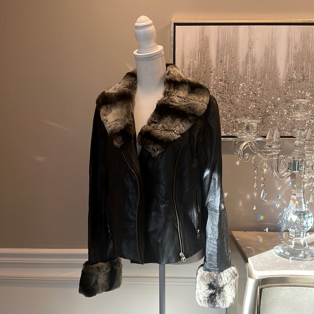 Monica Bianca Italian Black vintage real leather jacket with real fur
